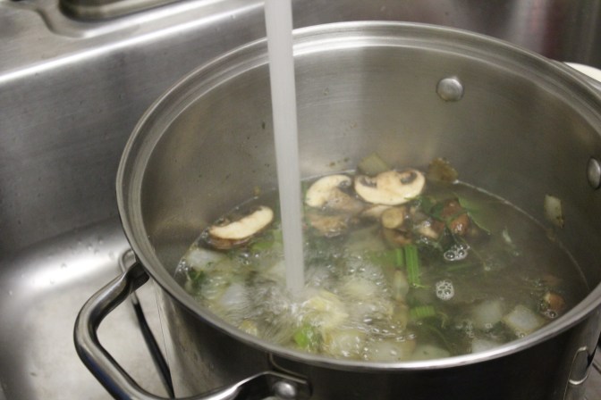 ingredients for chicken stock